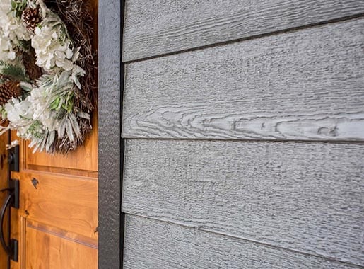 LP Smartside Colorstrand Deep Grain Closeup Wood Grain Door Wreath